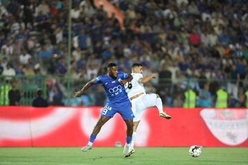 مهاجم جدید استقلال مثل خرید فصل قبل تراکتور؛ دکتر جکیل و مستر هاید!