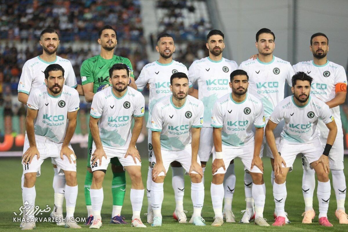 استقلال به آسانی از شکست گریخت!/ زور ساپینتو به پیکان ۱۰ نفره نرسید!