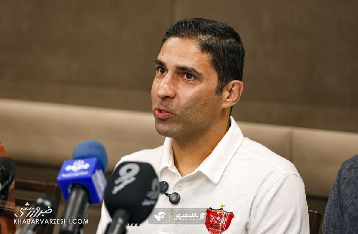 هاشمیان: رگیلون پیشنهاد پرسپولیس را رد کرد/ ۲ بازیکن به خاطر رعایت سقف بودجه نیامدند