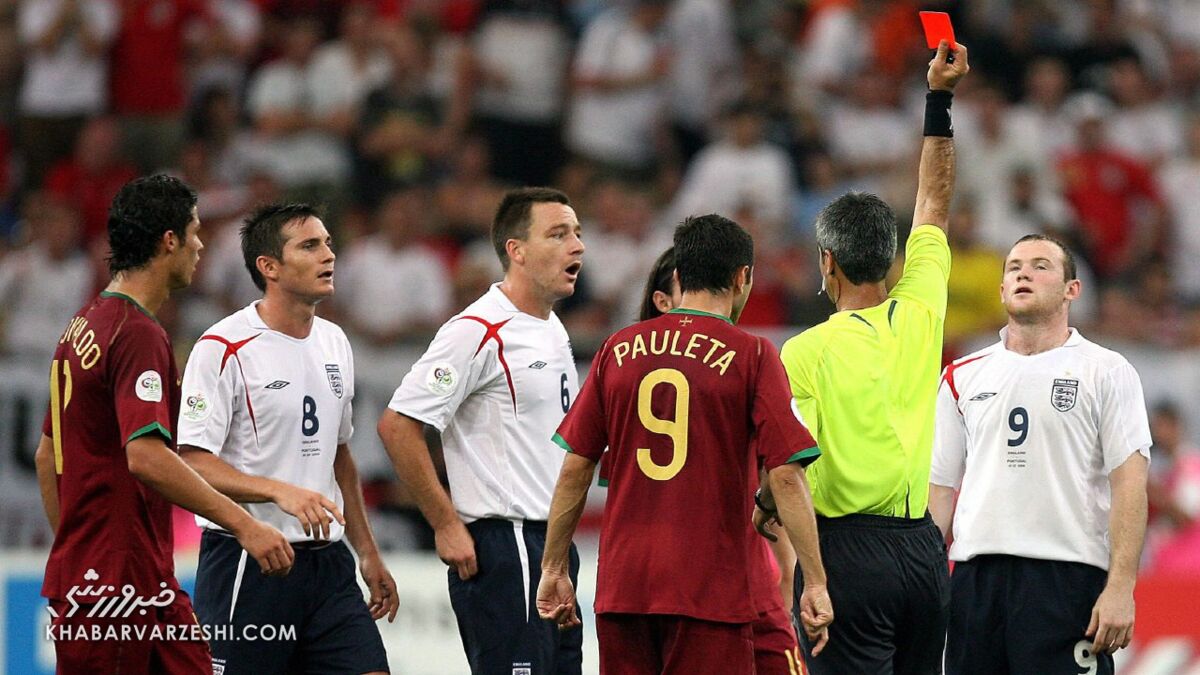 اخراج وین رونی در بازی پرتغال و انگلیس در جام جهانی 2006