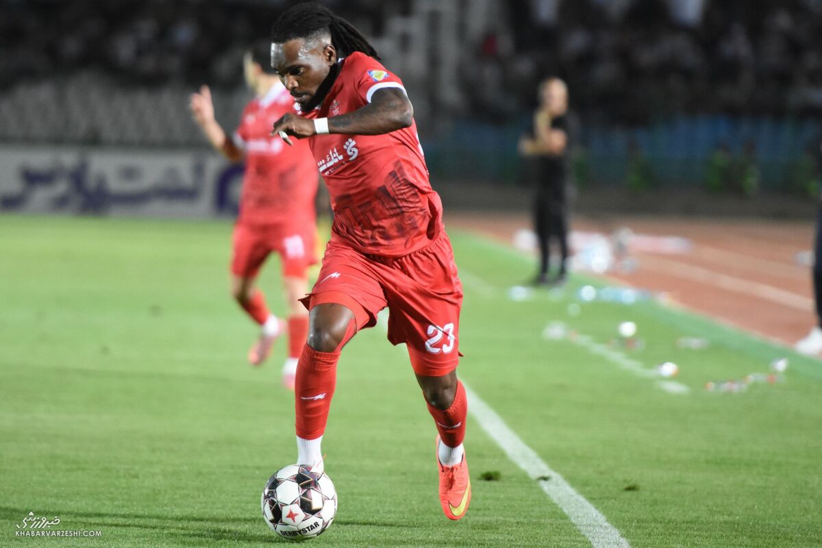 سکوت بیفوما درباره عملکردش در پرسپولیس شکست
