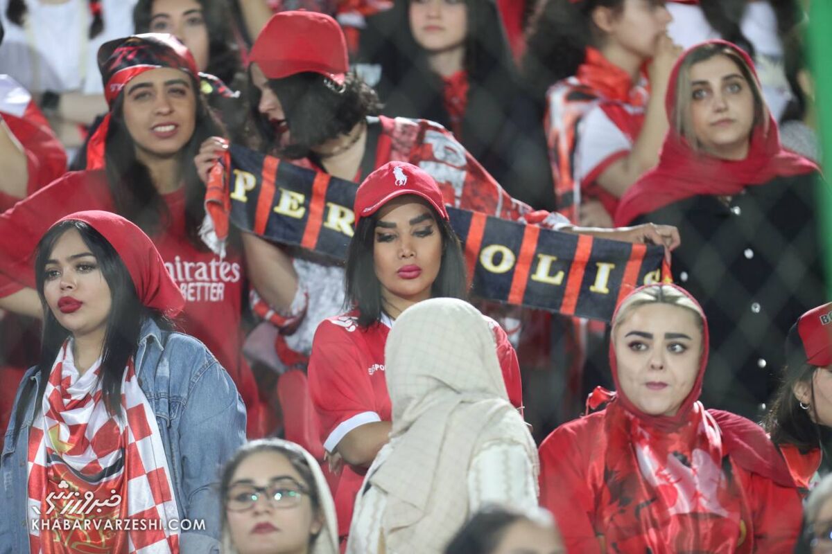 انفجار کامنت‌ها در پیج پرسپولیس؛ ۱۰۰ هزار واکنش در ۲۵ دقیقه!