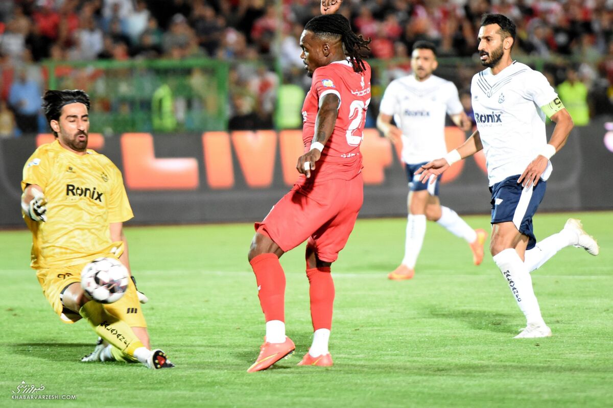 ویدیو| تمام سیوهای گلر ملوان مقابل پرسپولیس