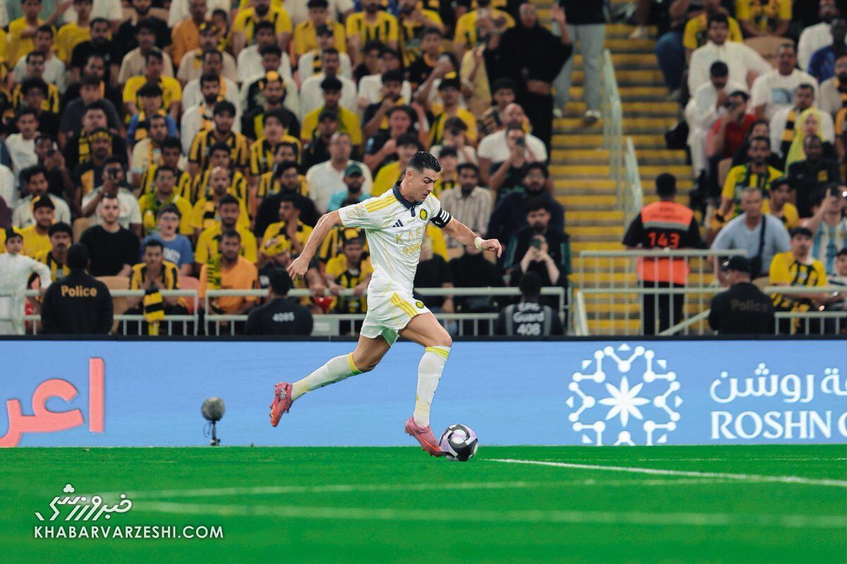 ویدیو| گل تماشایی رونالدو به تیم بنزما! ویدیو| گل تماشایی رونالدو به تیم بنزما!