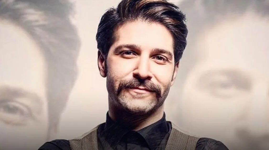 خواننده سرشناس کنار ستاره استقلال بستری شد!/ همسر ناصر حجازی با ماسک و لباس مخصوص به عیادت چه کسی رفت؟ خواننده سرشناس کنار ستاره استقلال بستری شد!/ همسر ناصر حجازی با ماسک و لباس مخصوص به عیادت چه کسی رفت؟