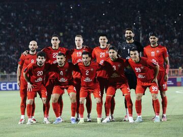 بازگشت بیرانوند روی پوستر تراکتور +عکس