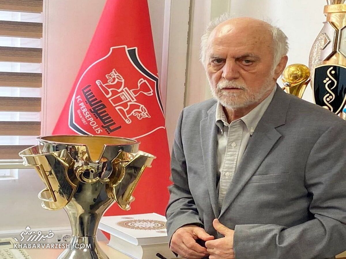 عیادت مدیر و کاپیتان پرسپولیس از محمود خوردبین +عکس عیادت مدیر و کاپیتان پرسپولیس از محمود خوردبین +عکس
