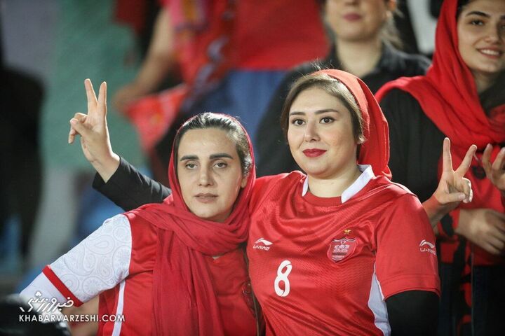 هواداران پرسپولیس؛ پرسپولیس - گل گهر