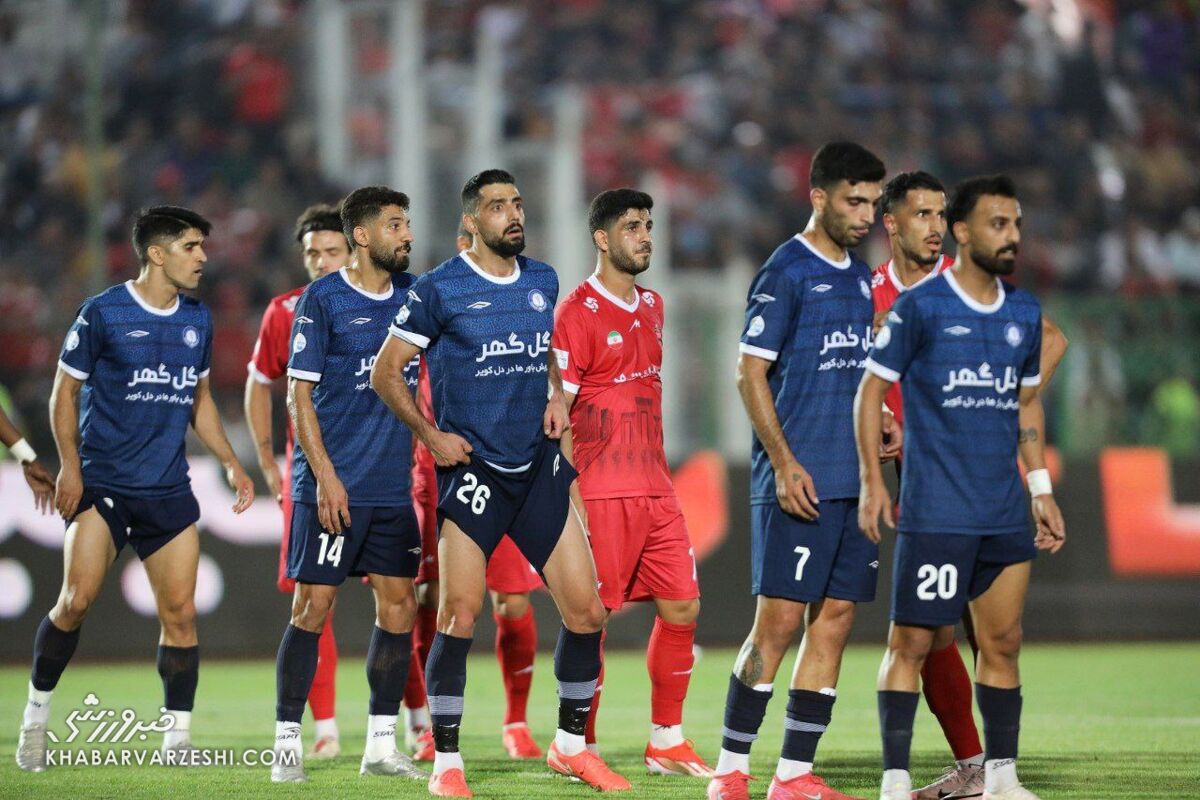 پرسپولیس ۱ – گل‌گهر ۱/ «گلات» پرسپولیس در تساوی/ صدرنشینی سیرجانی‌ها با فرار هاشمیان از شکست