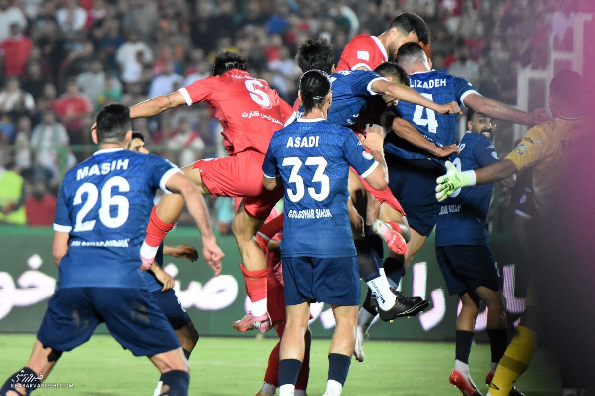 ویدیو| اعتراض مدیر گل‌گهر به بلندگوهای پرسپولیسی