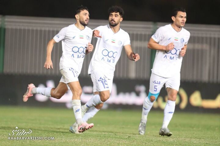 شادی گل منیر الحدادی؛ چادرملو - استقلال