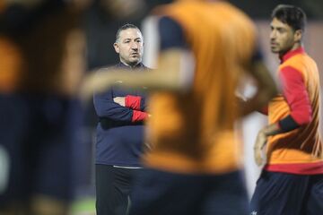 ویدیو| ماجرای کل کل آندرانیک تیموریان و برادرش سر کباب!