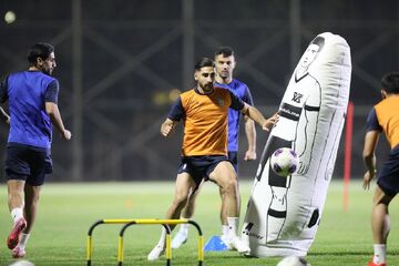 مهاجم جدید تیم ملی: از جهانبخش ممنونم!/ فعلاً با بازیکنی صمیمی نشده‌ام +ویدیو