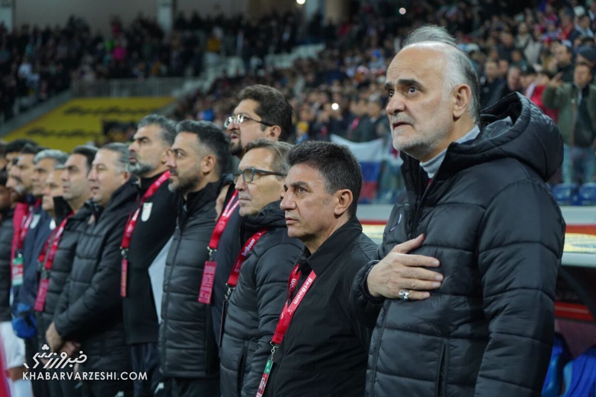 ایران - روسیه در حد جام جهانی!/ نمایش شگفتانگیز با لباسهای غولپیکر +عکس و فیلم