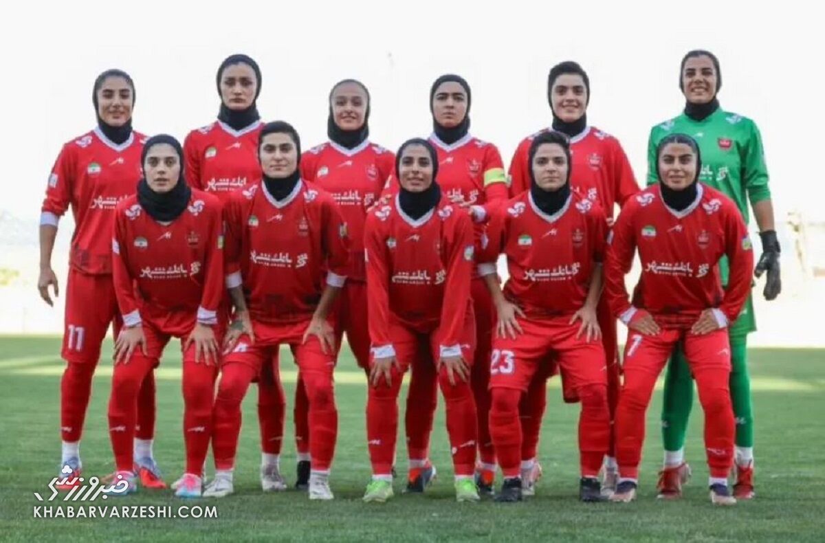 عکس| پوستر باشگاه پرسپولیس برای ۴ دختر ملی پوش عکس| پوستر باشگاه پرسپولیس برای ۴ دختر ملی پوش