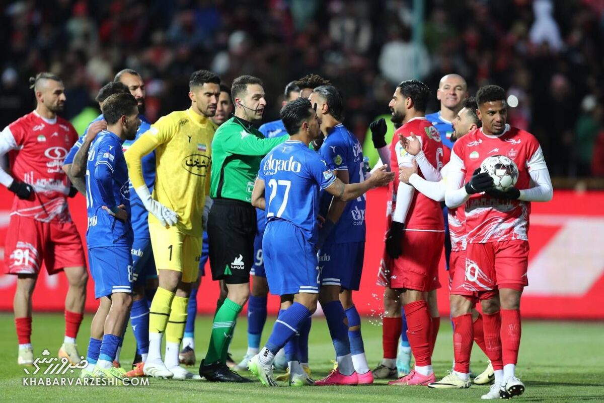 پرسپولیس – استقلال ۳۵ هزار نفری شد/ پرسپولیس هنوز از ما نخواسته میزبان دربی باشیم!