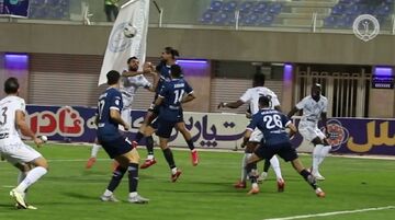 ویدیو| اعتراض متفاوت گل گهر: از پیدا کنید پرتقال فروش را رسیدیم به پیدا کنید خطا را...