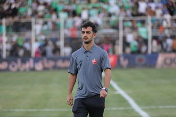 دعوای پرسپولیس و یک باشگاه بر سر ۱۵,۰۰۰,۰۰۰,۰۰۰ تومان/ بازیکن ما را پس بدهید!