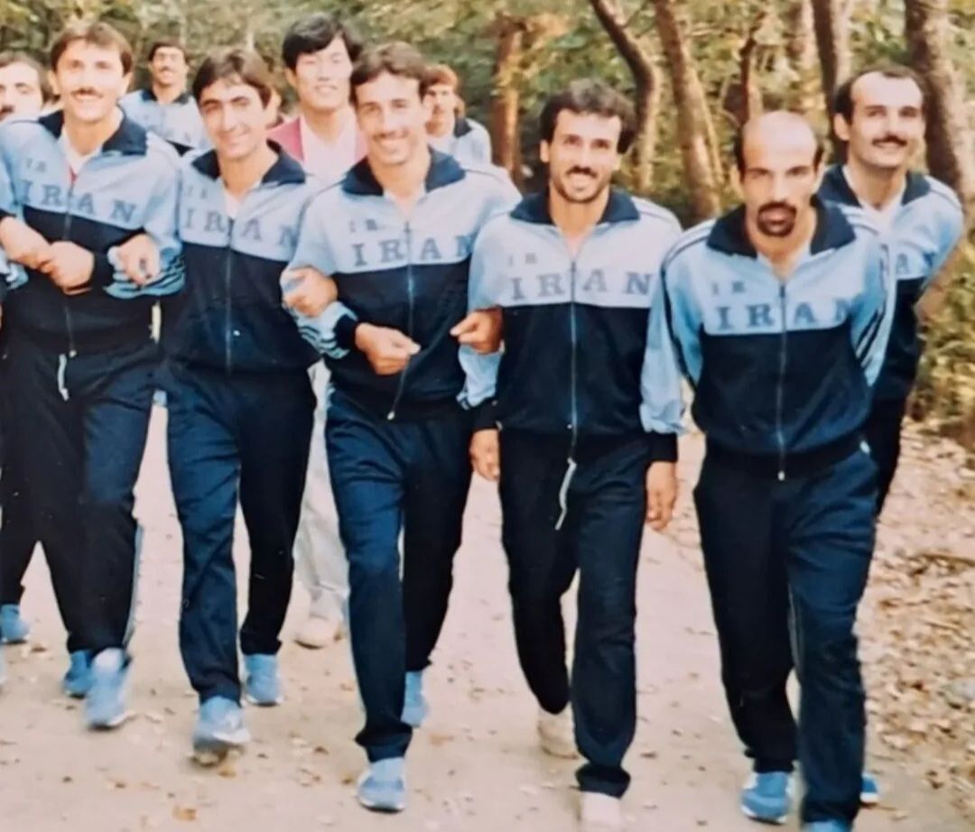 پیادهروی بازیکنان استقلال و پرسپولیس قبل از استعفا از تیم ملی! +عکس پیادهروی بازیکنان استقلال و پرسپولیس قبل از استعفا از تیم ملی! +عکس