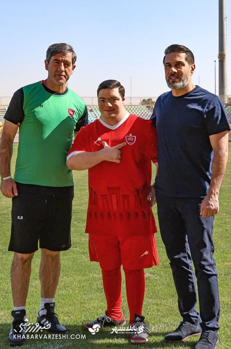 استقبال گرم پرسپولیسیها از مهمان ویژه در تمرین امروز +عکس