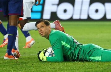 ویدیو| ادامه درخشش شزنی در لیگ قهرمانان اروپا؛ بهترین سیوهای سه شنبه شب