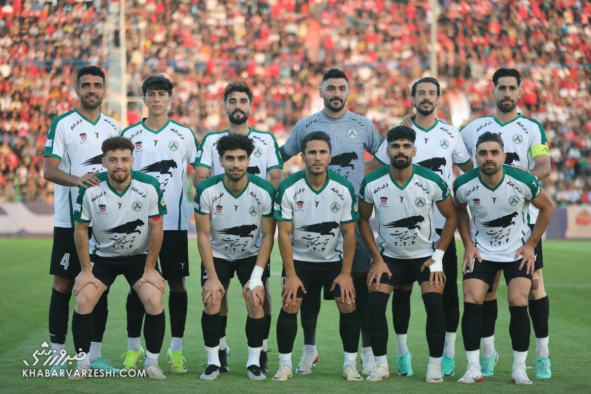 عکس تیمی ذوب آهن مقابل پرسپولیس