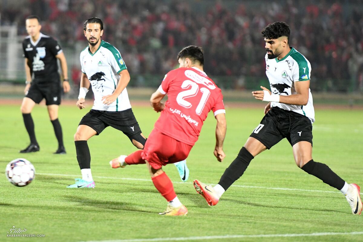 چند فکت مهم از دیدار پرسپولیس و ذوبآهن