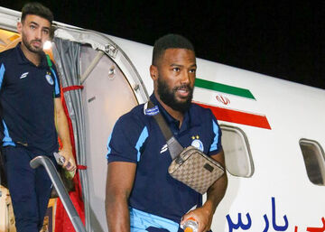 چرا مهاجم استقلال در آستانه دربی سر از ترکیه درآورد؟!