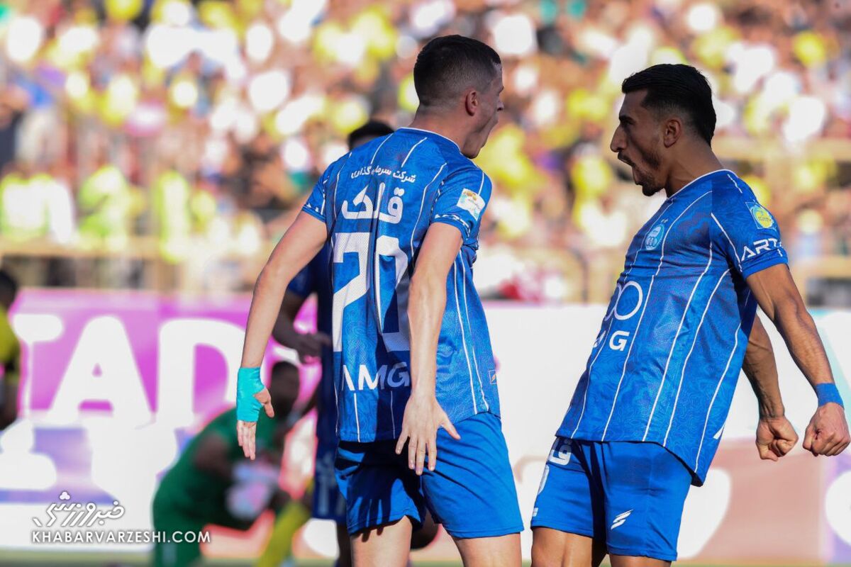 ویدیو| تشویق ایسلندی با حضور ساپینتو در شیراز