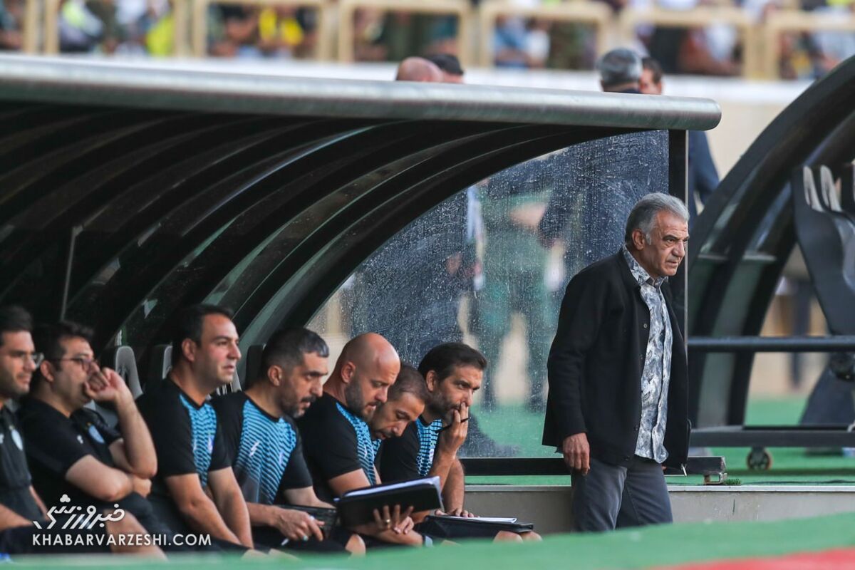 عدالت نیست به استقلال و پرسپولیس یکسان نگاه کنید!/ به جامعه بزرگ هواداری استقلال بی‌احترامی شد