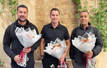 اوسمار چه گلی به سر پرسپولیس میزند؛ تیم ما بازیکن ندارد/ قلعهنویی گفت دفاع وسط خوب سراغ داری؟