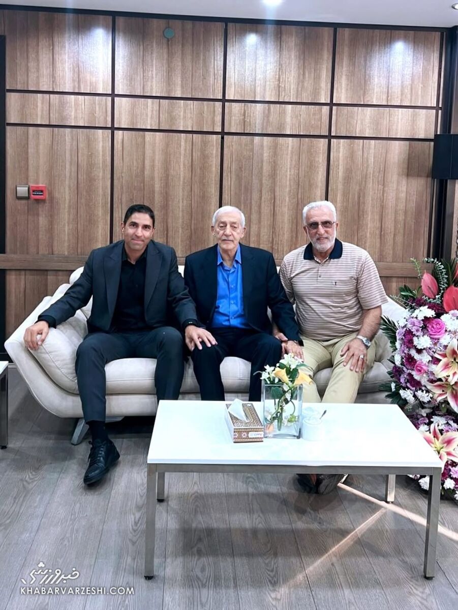 وحید هاشمیان