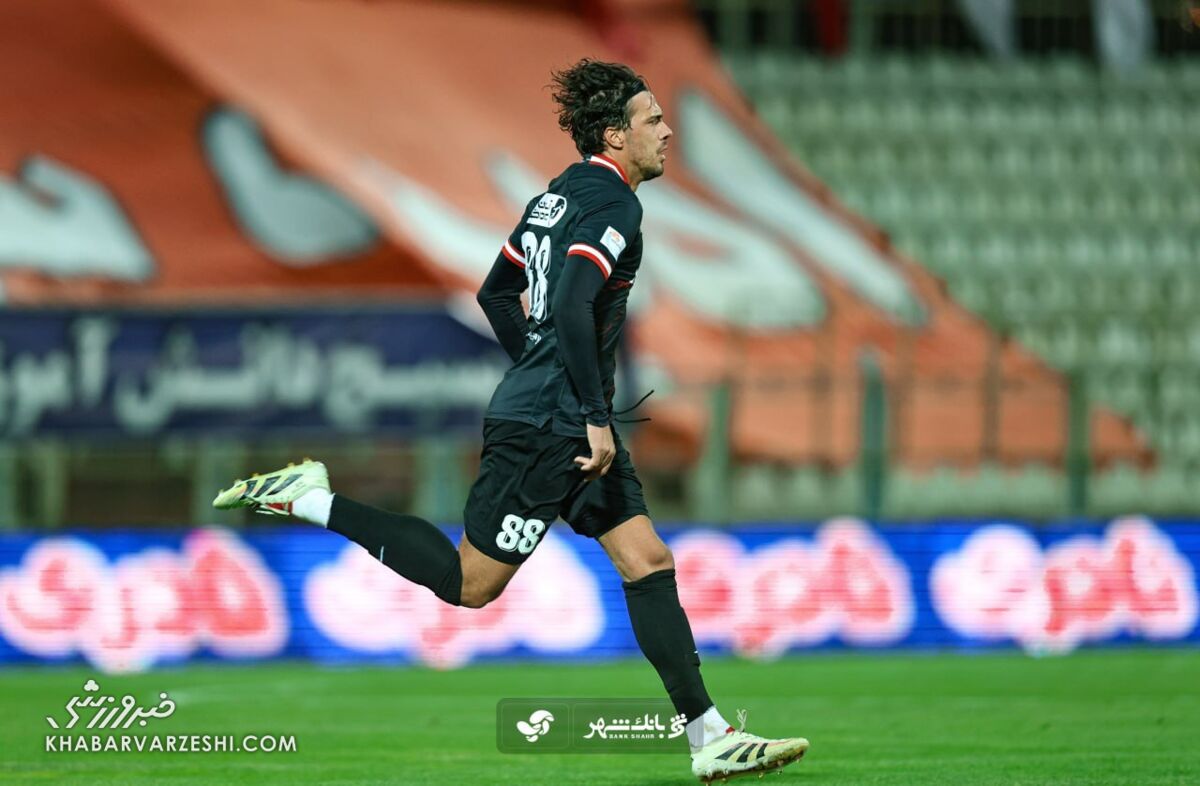 یک سوپرگل، هواداران پرسپولیس را با کارشناسان هم نظر کرد!