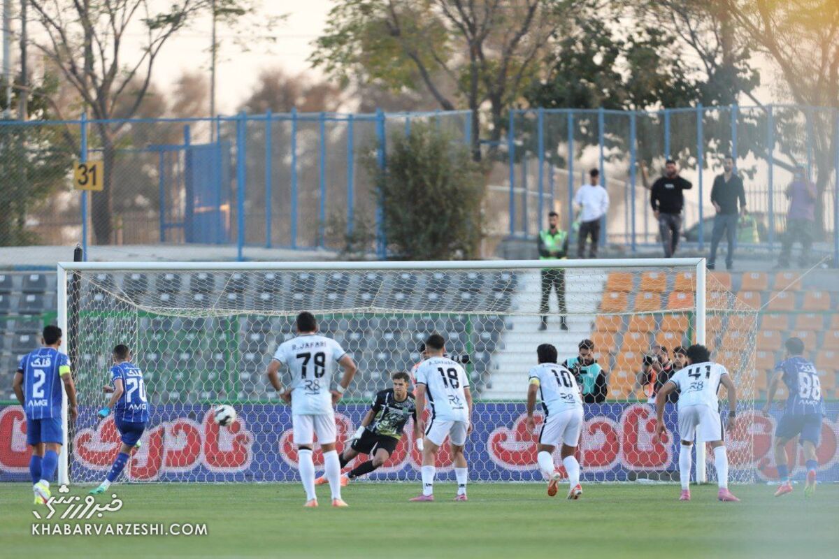 ویدیو| صحنه گل اول استقلال به آلومینیوم توسط یاسر آسانی