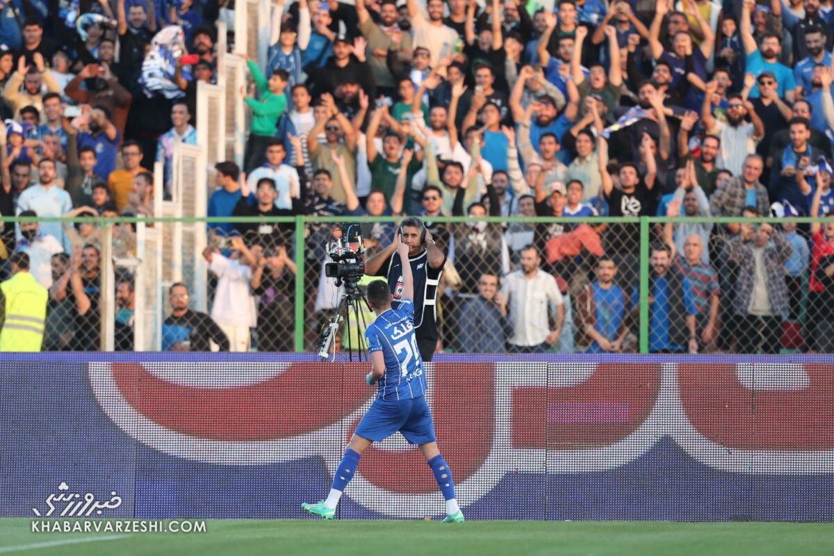 ستاره آلبانیایی استقلال در نقش حسین‌زاده تراکتور!