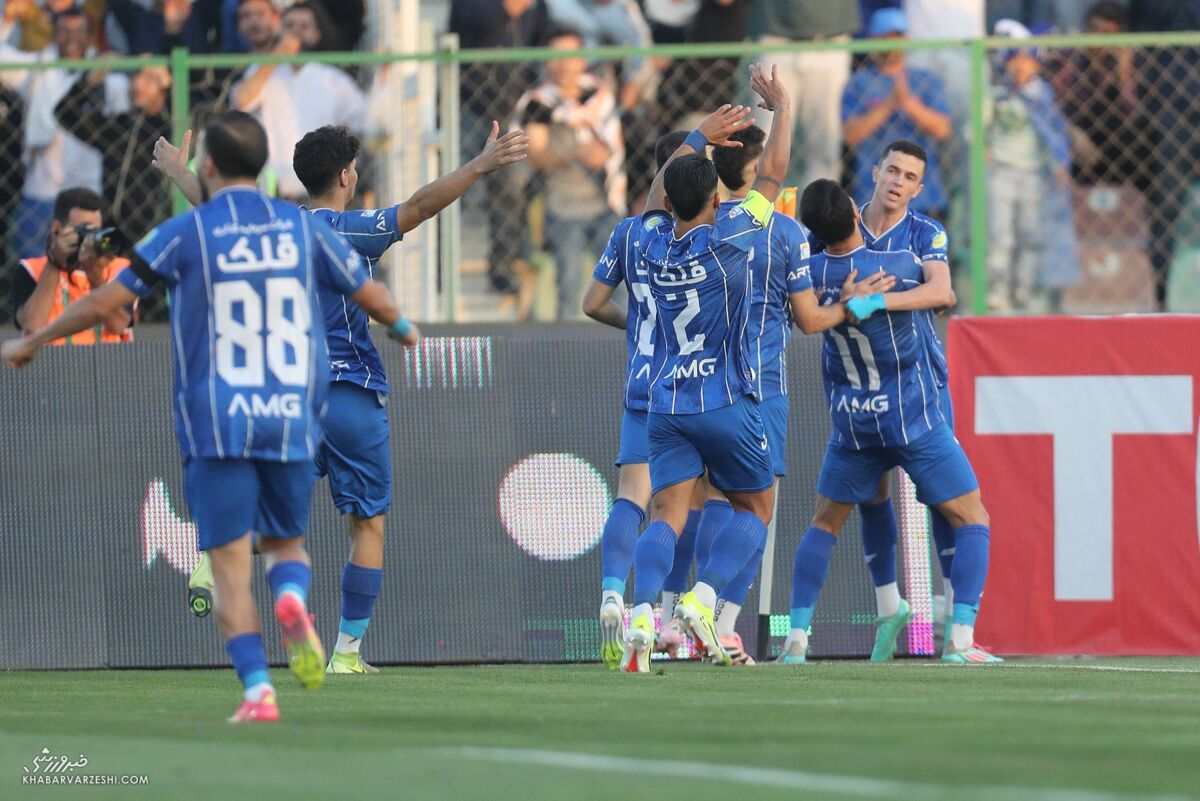 گزارش تصویری| برد دلچسب استقلال مقابل اراکی‌ها؛ تیم ساپینتو صدرنشین شد