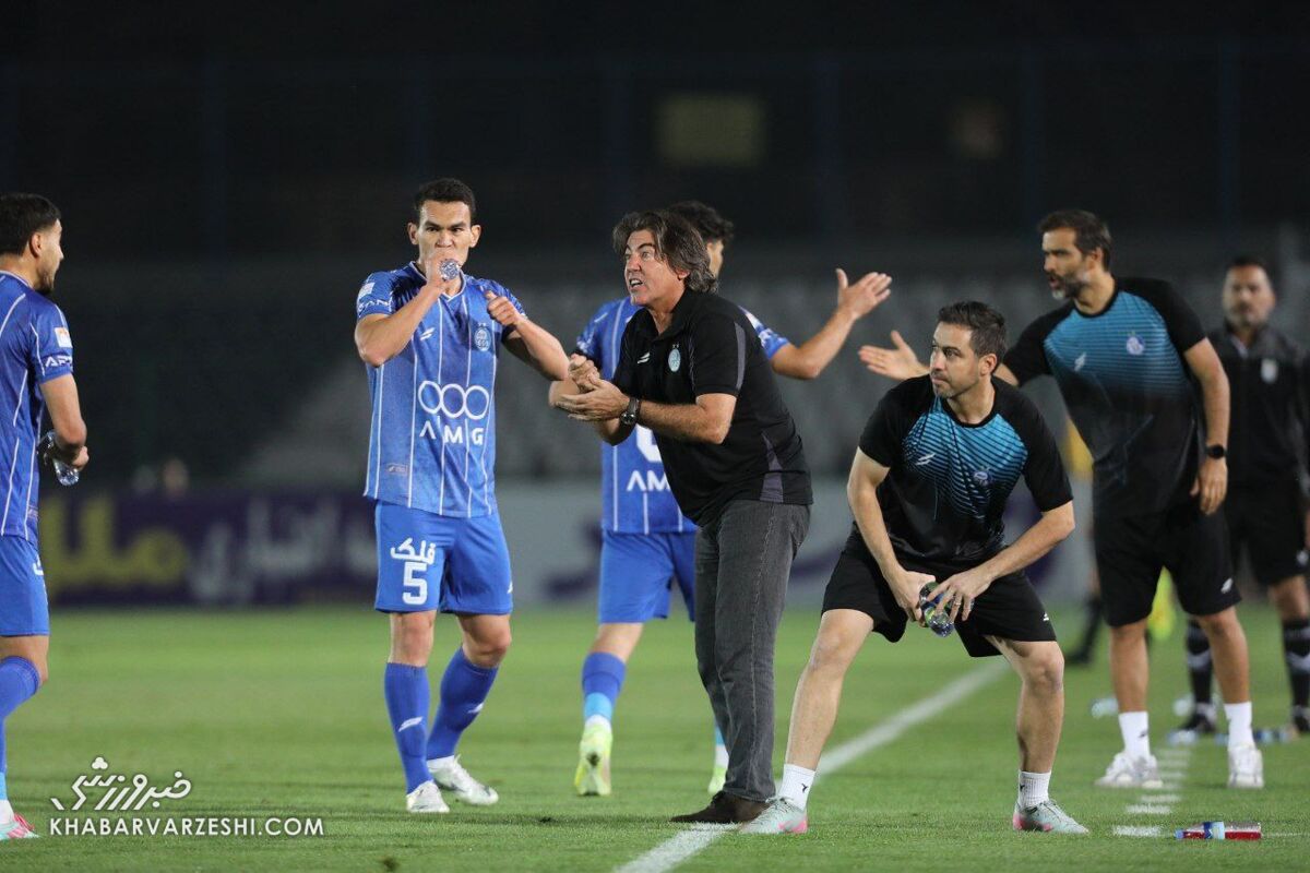 باور کنیم؛ این استقلال ۱۲ نفره به میدان می‌رود