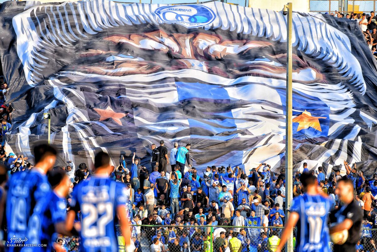 بُکُش بُکُش یک استقلالی علیه پرسپولیسی‌ها؛ هالووین میدونین چیه؟/ اینا دیگه جواب نمیده حالتون رو خراب می‌کنیم!