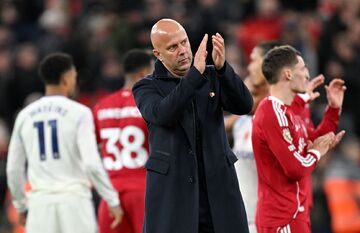 تیم ما همیشه تحت فشار است؛ شانس آوردیم پیروز شدیم!