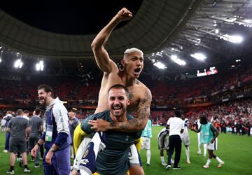 از کلاس بازیگری تا اجرا و عکاسی/ فوتبالیستی که ۲۷ سالگی خداحافظی کرد تا کارگردان شود! +تصاویر