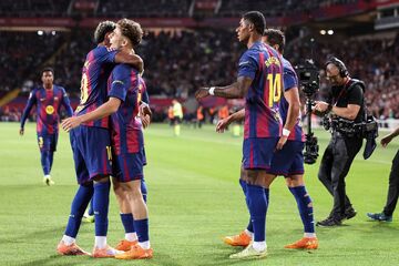 بارسلونا ۳ - الچه ۱/ انتقام ال‌کلاسیکو از الچه گرفته شد؛ درخشش مثلث تورس، یامال، رشفورد و شادی گل خاص!