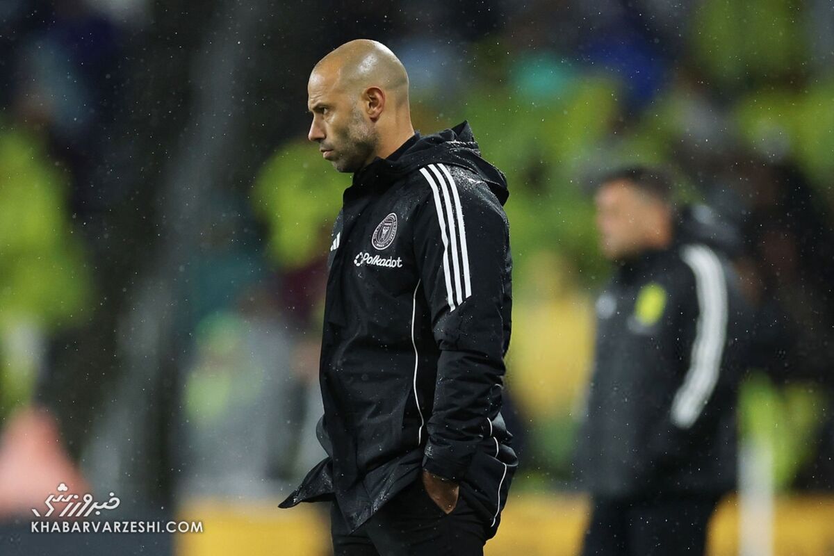 خطر حذف مسی و هم‌تیمی‌هایش از پلی‌آف؛ اعتراض ماسچرانو: داور چرا از VAR استفاده نکرد؟