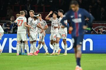 ویدیو| خلاصه بازی پاری‌سن‌ژرمن ۱ - بایرن‌مونیخ ۲ با گزارش انگلیسی/ ستاره کلمبیایی قهرمان را تسلیم کرد