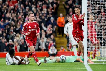 لیورپول ۱ - رئال‌مادرید ۰/ انتقام در آنفیلد؛ لیورپول بازی بزرگ را برد/ بازگشت شوم آلونسو به خانه سابق