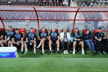 چهره محبوب استقلال روی نیمکت آسیایی/ واکنش ساپینتو به اولین حضور رسمی وریا غفوری +عکس