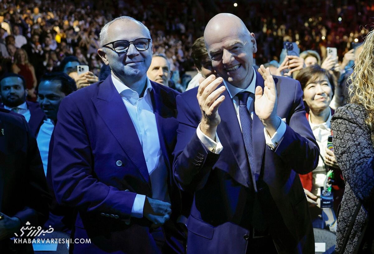 جانی اینفانتینو، رئیس فیفا، و استفانو دومنیکالی، مدیرعامل فرمول یک