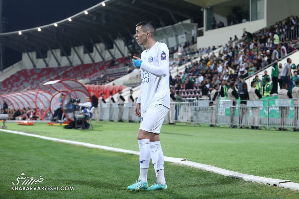 کلکسیونر استقلال هر بازی یک شگفتانه دارد!