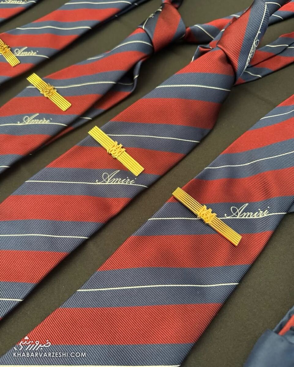 مایک امیری، طراح لباس‌های رسمی بارسلونا