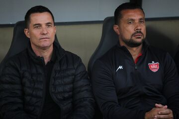 کادر فنی پرسپولیس با تاخیر به تهران می‌رسند