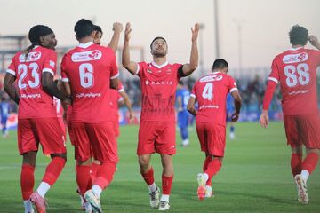 گزارش تصویری| شروع خوب اوسمار؛ پرسپولیس با شکست استقلال خوزستان جان گرفت